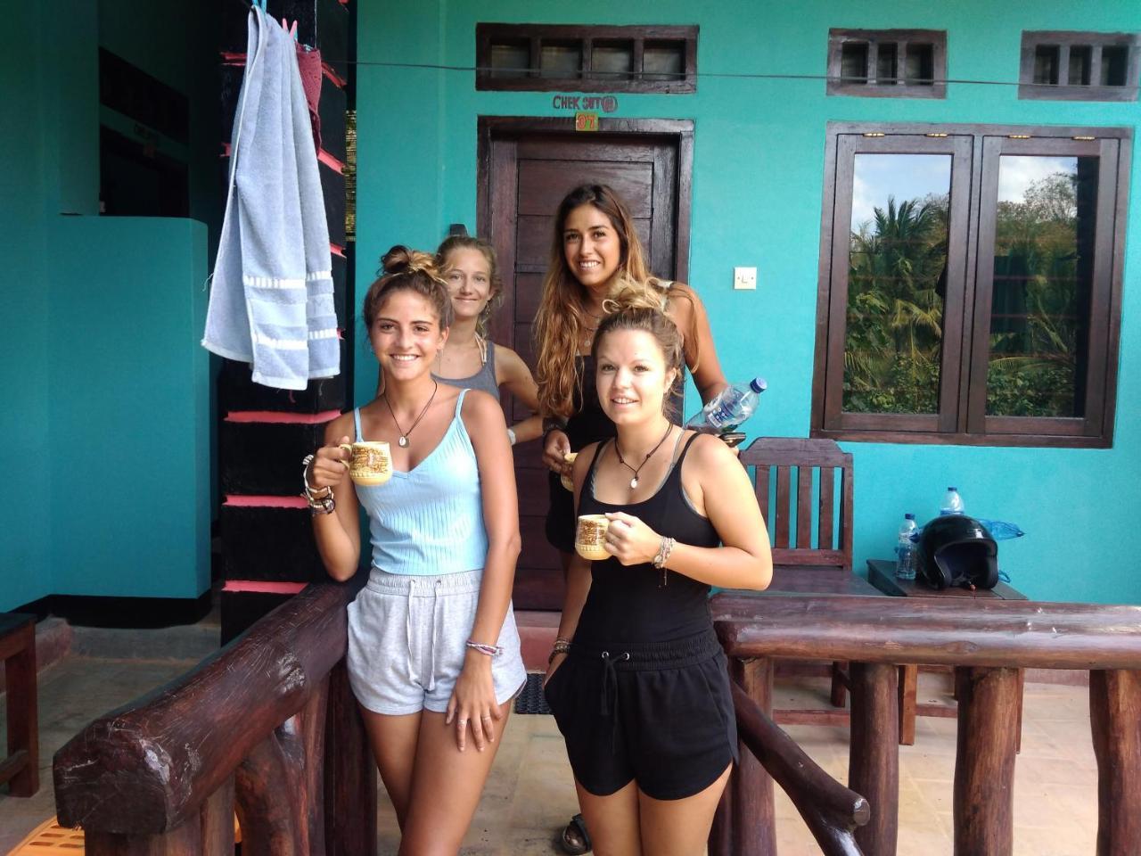 Breeze Hostel Kuta  Zewnętrze zdjęcie